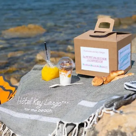 Key Largo Отель 3*